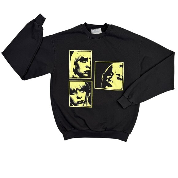 Billie Eilish Sweatshirt Adult L Happier Than Ever Tour 2022 Black Crewneck Top - Picture 5 of 9